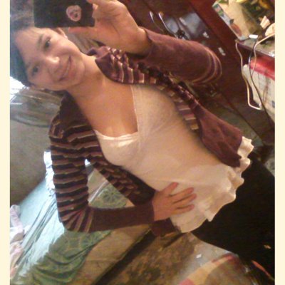 Profile Picture of Lupe Paz (@lupepaz21) on Twitter