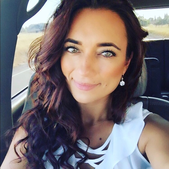 Profile Picture of Olesya Prokopchuk (@olesyapro39) on Poshmark