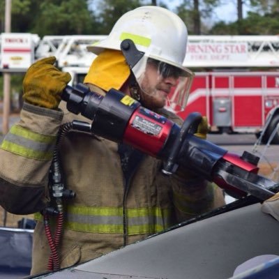 Profile Picture of Nicholas Buddy Love (@NickBuddyLove) on Twitter