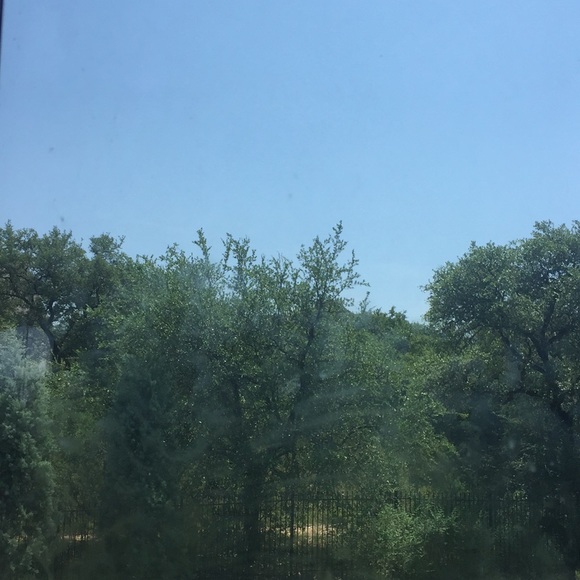 Profile Picture of Anjelica Ratton (@fancy_time) on Poshmark