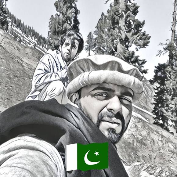 Profile Picture of Usman Tariq (@utusmam) on Poshmark