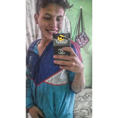 Profile Picture of Alexander Pinedo (@alexpinedo16) on Twitter