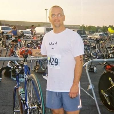 Profile Picture of Mike Koehn (@MiKosTweets) on Twitter