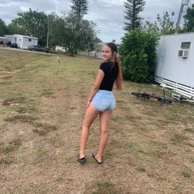 Profile Picture of Loretta Fields (@Loretta70227090) on Twitter