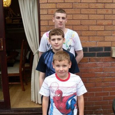 Profile Picture of Sharon Fielding (@Sharon_Fielding) on Twitter