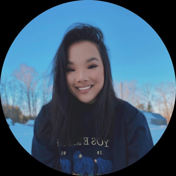 Profile Picture of Rachael Trammell (@ret1031994) on Poshmark