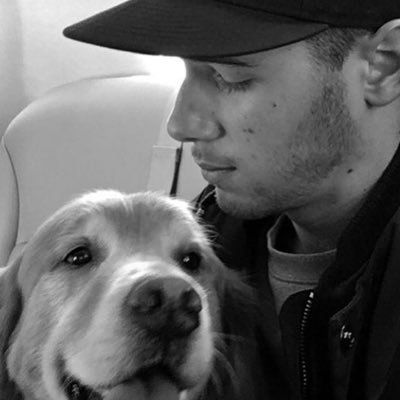 Profile Picture of ᴶᵃᵏᵉ ᴸᵒᶜᵏʷᵒᵒᵈ. (@UnsiredLycan) on Twitter