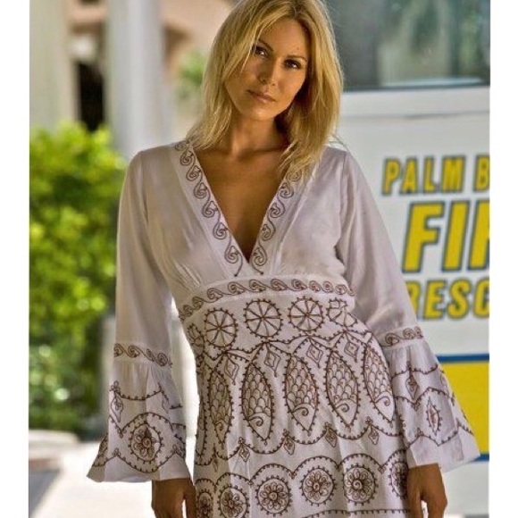 Profile Picture of Samantha Maltezos (@maltezos30) on Poshmark