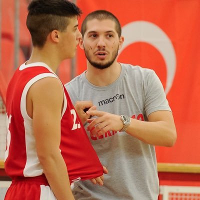 Profile Picture of Alberto Lomuscio (@Zutroy13) on Twitter