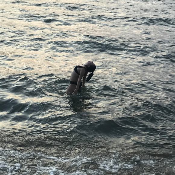 Profile Picture of Athena Rose (@athenarose731) on Poshmark