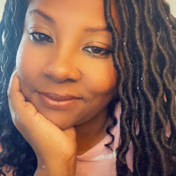 Profile Picture of Jacquetta Zandt (@javanzandt) on Poshmark