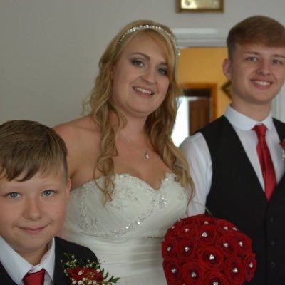 Profile Picture of Alison Saxton (@AlisonWassell) on Twitter