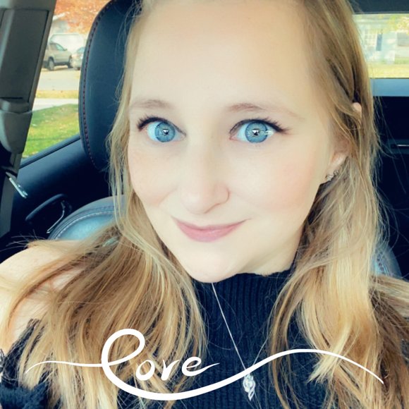 Profile Picture of Jamie Kyle (@picks5) on Poshmark