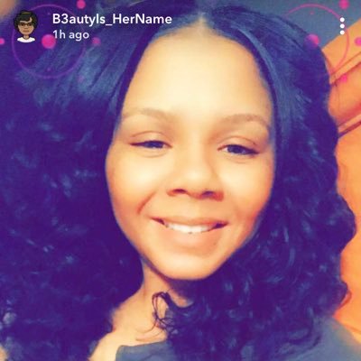 Profile Picture of B3autyIs_HerName (@DeidreJohnson92) on Twitter