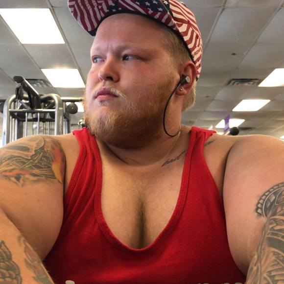 Profile Picture of Aaron West (@aaron_west) on Poshmark