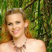 Amanda Halloran - Youtube Profile Picture of Amanda Halloran (@SinisterObsession13) on Youtube