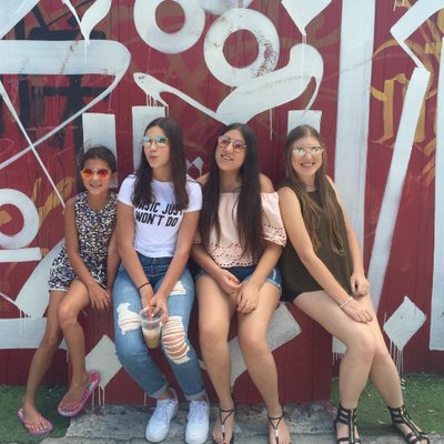 Profile Picture of STEPHANIE CHAILLO♛ (@stephychaillo) on Twitter