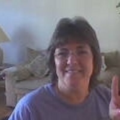 Profile Picture of Debbie McCloud (@chickymomma) on Twitter