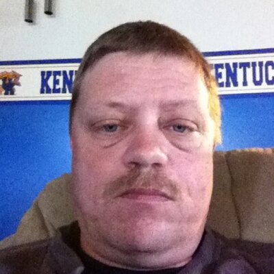 Profile Picture of Charles Bowles (@cbowles71) on Twitter