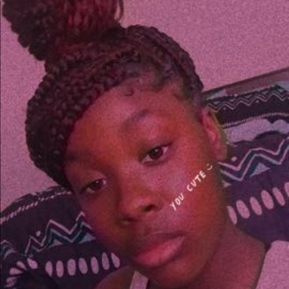 Samari Lacy - Poshmark Profile Picture of Samari Lacy (@samarilacy) on Poshmark