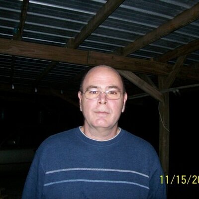 Profile Picture of Richard Grantham (@baredaddy) on Twitter