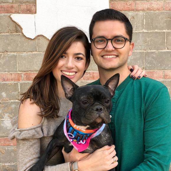 Profile Picture of Kara Simon (@ksimon1812) on Poshmark