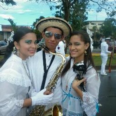 Profile Picture of Jean Velasquez (@jeanvelasquez15) on Twitter