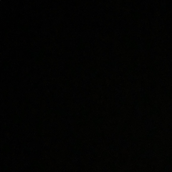 Profile Picture of Gianna Corselli (@sksksks8) on Poshmark