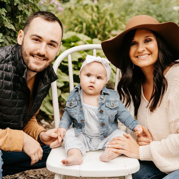 Profile Picture of Chrystal Fregine (@cfregine) on Poshmark