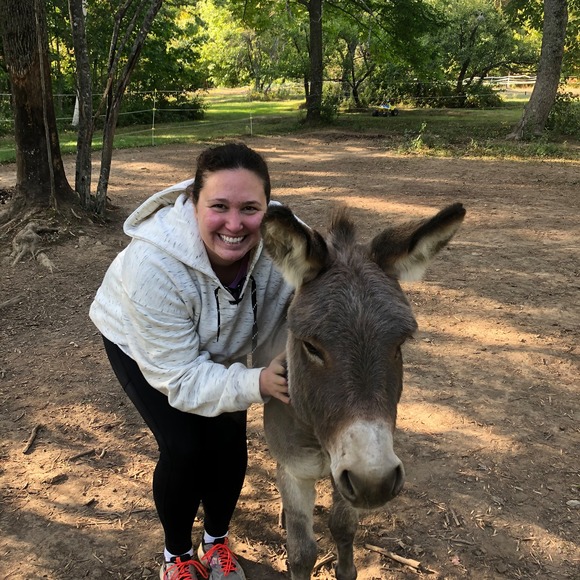 Profile Picture of Mandy Mason (@mandymason661) on Poshmark