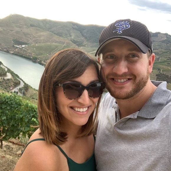 Profile Picture of Lisa Schraufnagel (@emkreuser) on Poshmark