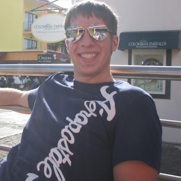 Profile Picture of David Wilhelm (@davidwwilhelm) on Poshmark