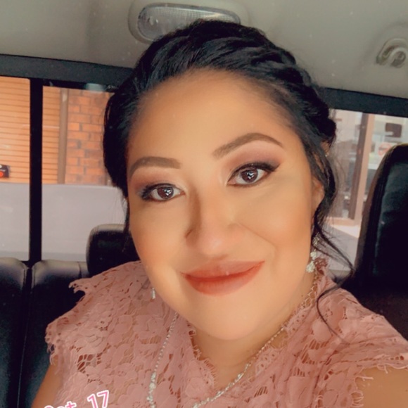 Profile Picture of Silvia Camargo (@scamargo2) on Poshmark