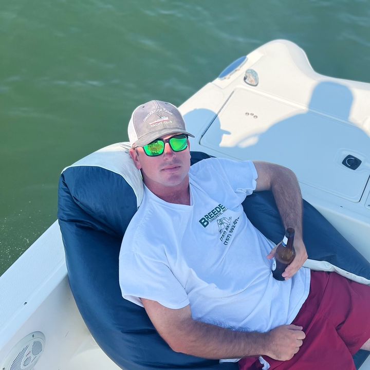 Profile Picture of Garrett Blatt (@garrettblatt_) on Tiktok