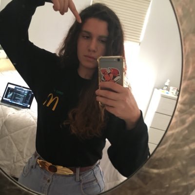 Profile Picture of Meredith Stein (@MuddaG00se) on Twitter