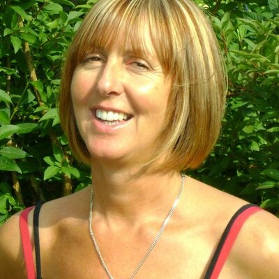 Profile Picture of Clare Ward (@veryclarey) on Twitter