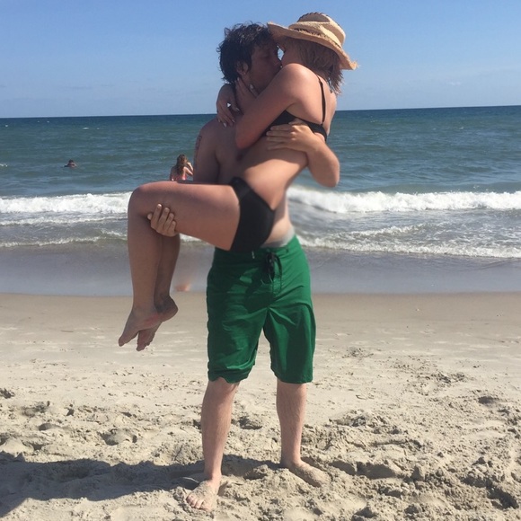 Profile Picture of Katie Purser (@katiebethpurser) on Poshmark