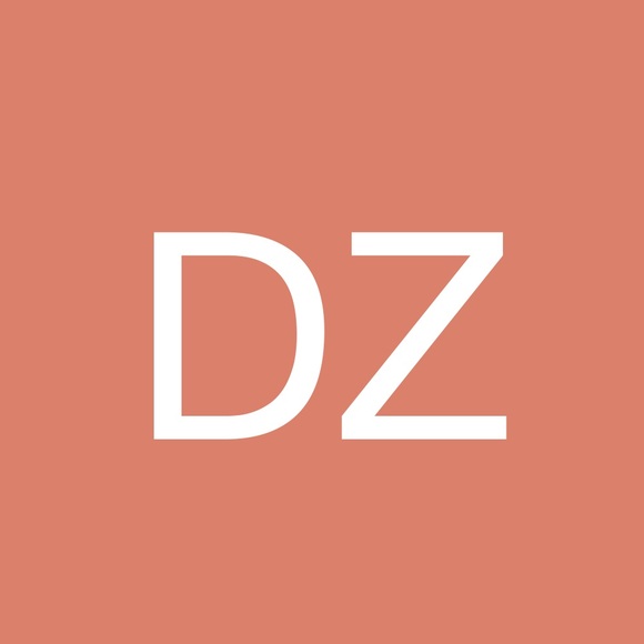 Profile Picture of Daniel Zamora (@sevenzs44) on Poshmark
