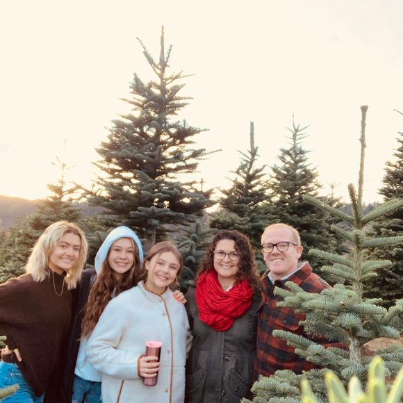 Profile Picture of Scott Christensen (@kwscottc) on Poshmark