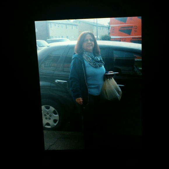 Profile Picture of Cathy Reyna (@alaskagirl53) on Poshmark