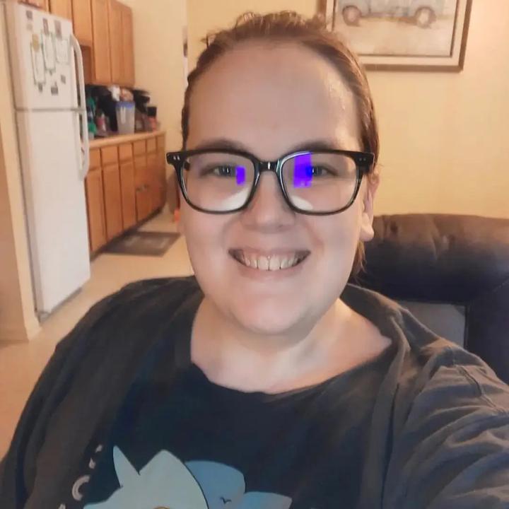 Profile Picture of lorabenson (@lorabenson55) on Tiktok
