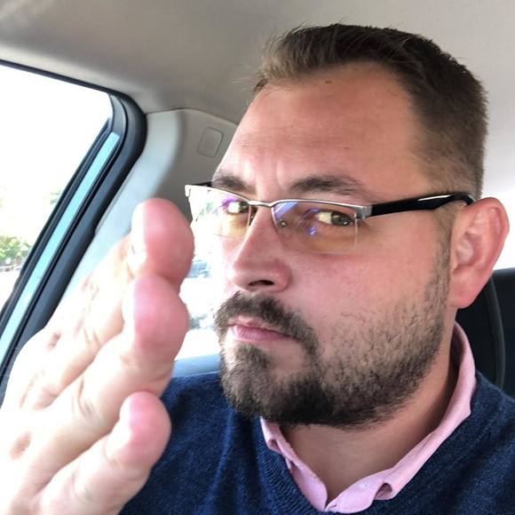 Profile Picture of Daniel Norton (@danielnorton944) on Poshmark