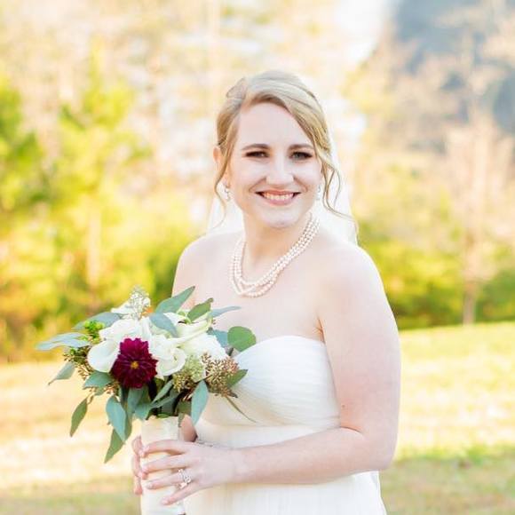 Bobbi Romano - Poshmark Profile Picture of Bobbi Romano (@bobbileighann) on Poshmark