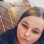Profile Picture of Robin Pritchard (@shortwhitegurl) on Instagram