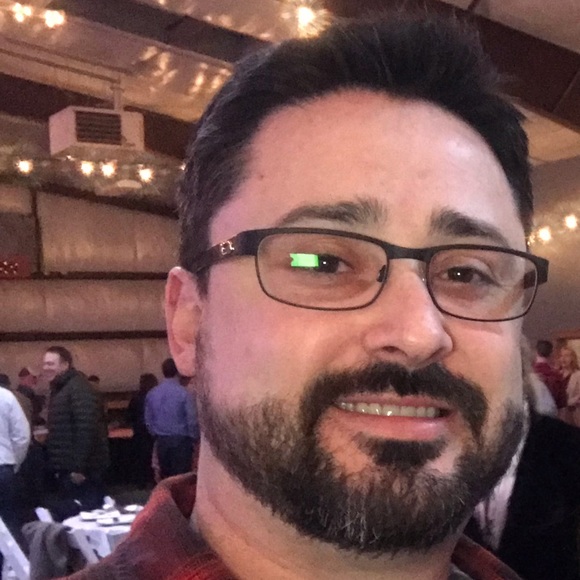 Profile Picture of Jason Kisner (@jwkisner) on Poshmark