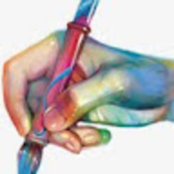 Profile Picture of Leah Rubner (@leah_rubner) on Poshmark