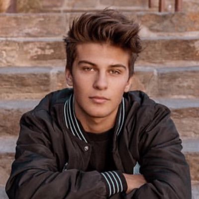 Profile Picture of SeanCavaliere (@SeanCavaliere2) on Twitter