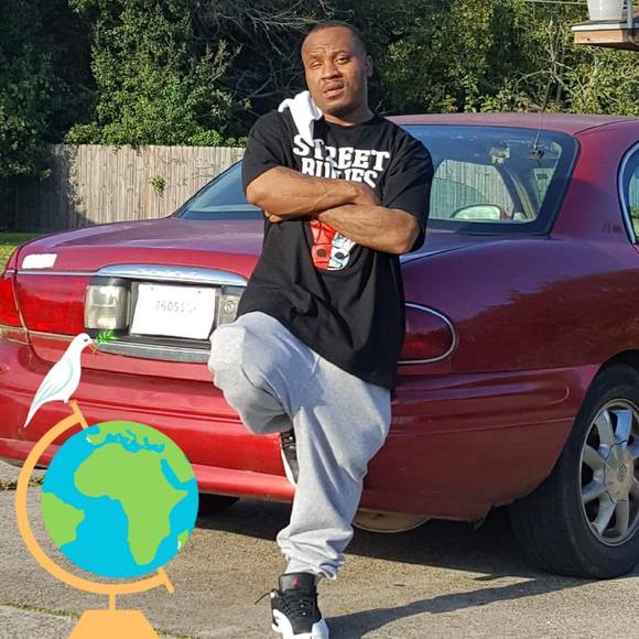 Profile Picture of Harold Davis (@davisharold58) on Poshmark