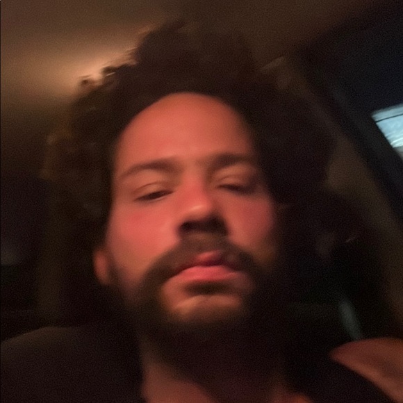 Profile Picture of Alexander Nodal (@nodalalexander6) on Poshmark