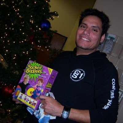 Profile Picture of Dennis R Chavez (@DChavez01) on Twitter